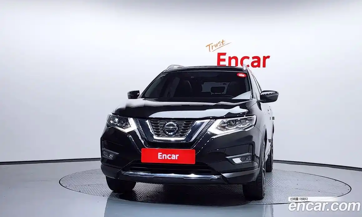 Nissan X-Trail 2018 2.5 Автомат в Москве № 242578, фото 1