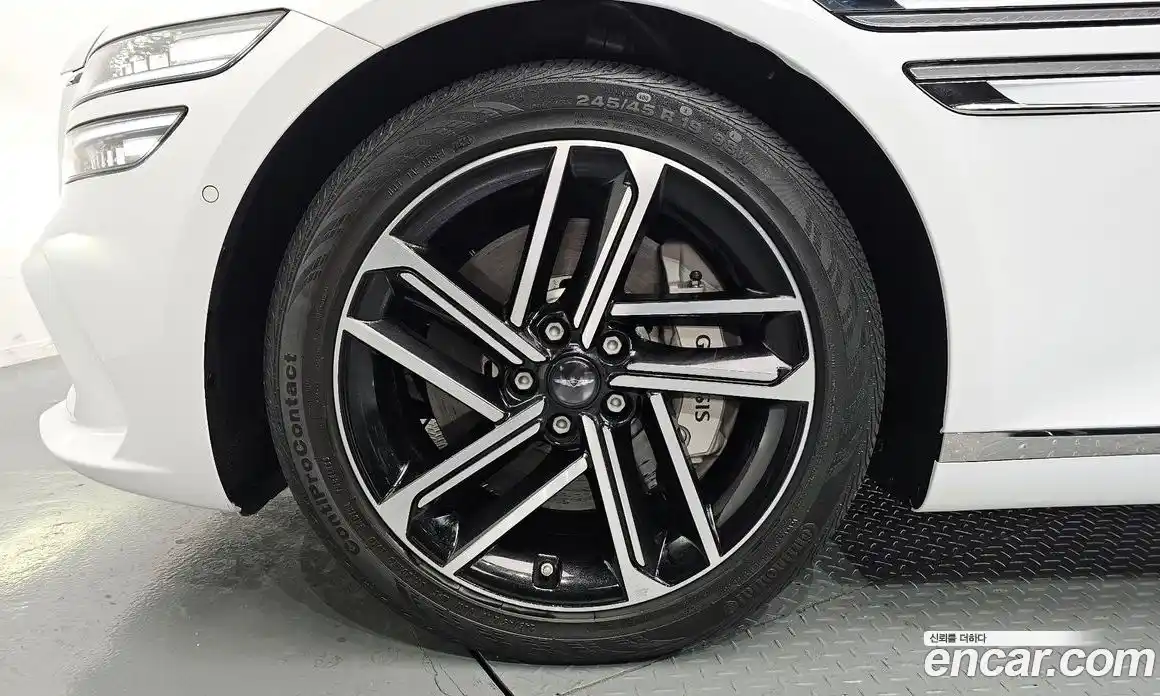 Genesis G80 2025 3.5 Автомат в Москве № 24586, фото 18