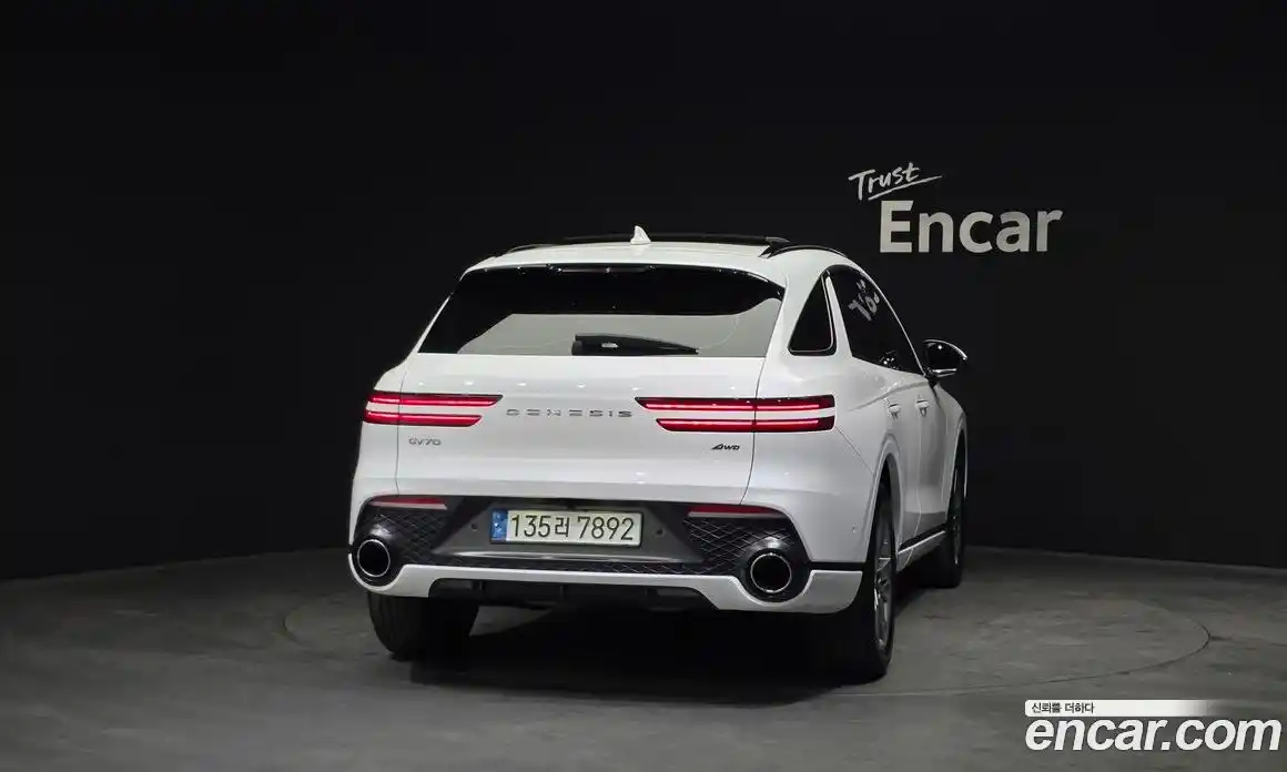 Genesis GV70 2022 2.5 Автомат в Москве № 25431, фото 14