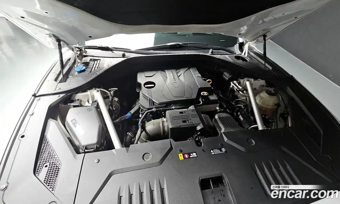 Genesis GV70 2022 2.5 Автомат в Москве № 25836, фото 20