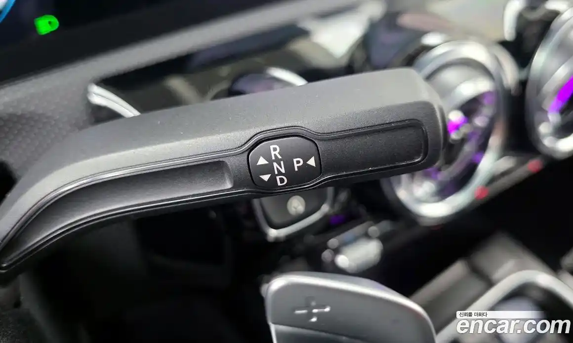 Mercedes-Benz CLA-Class 2023 2.0 Автомат в Москве № 262411, фото 4