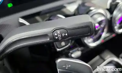 Mercedes-Benz CLA-Class 2023 2.0 Автомат в Москве № 262411, миниатюра 4