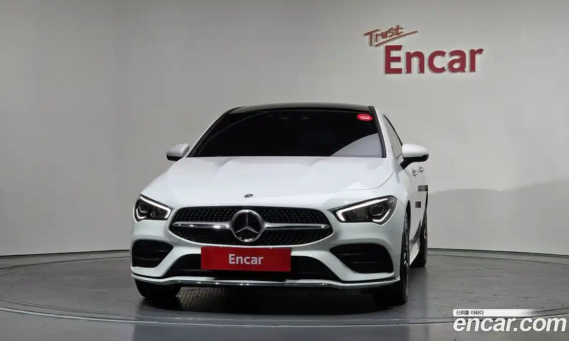 Mercedes-Benz CLA-Class 2023 2.0 Автомат в Москве № 262411, фото 10