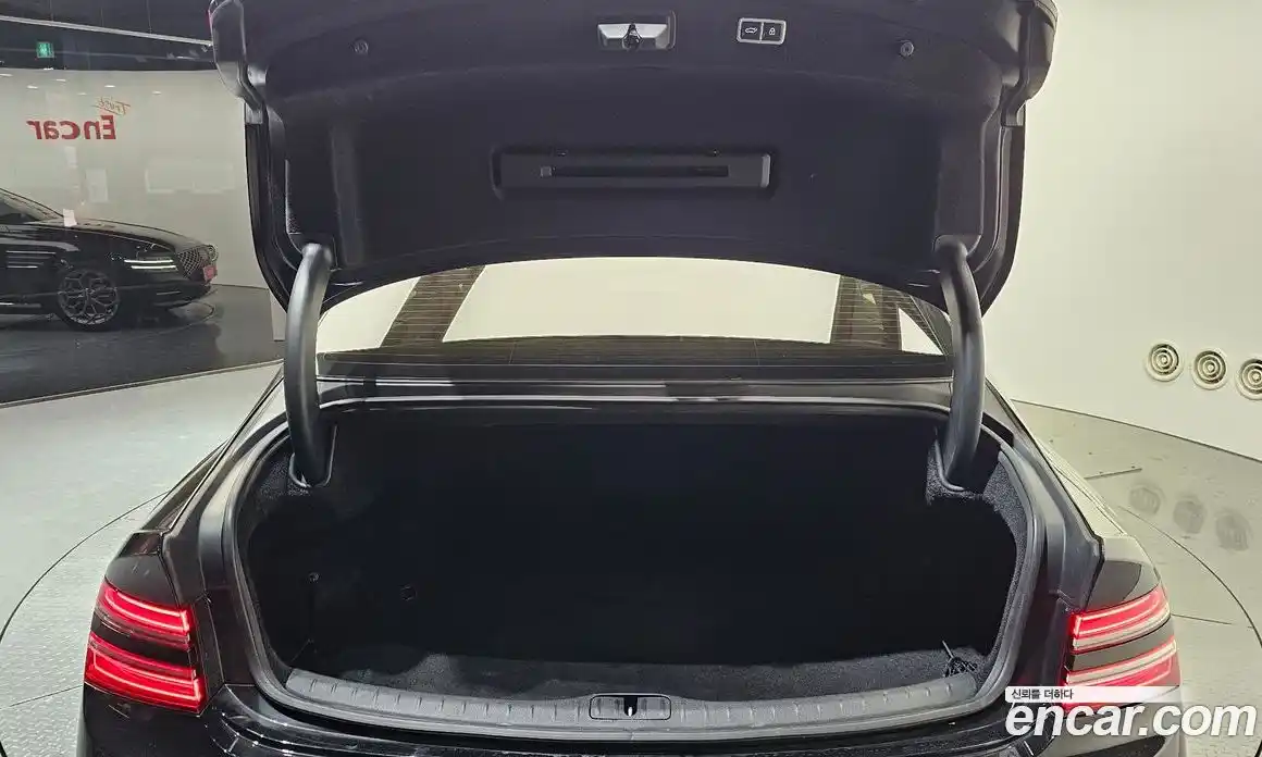 Genesis G80 2021 2.5 Автомат в Москве № 26401, фото 12