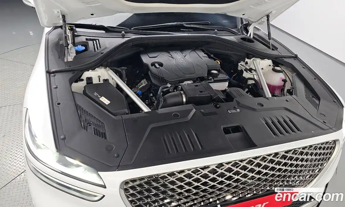 Genesis GV70 2023 2.5 Автомат в Москве № 27449, фото 17