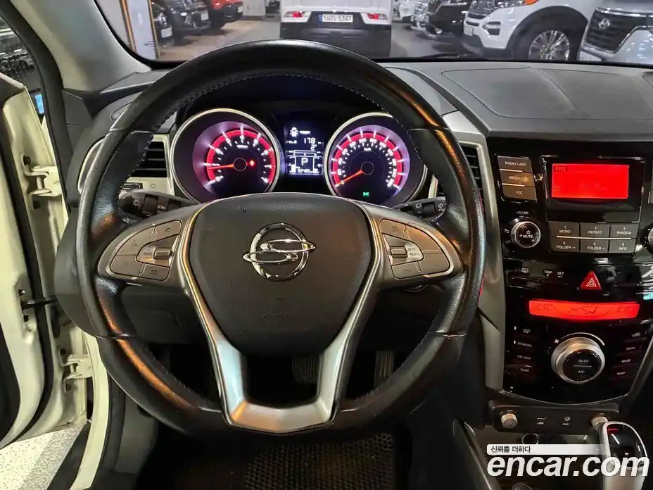 SsangYong TIBOLI 2016 1.6 Автомат в Москве № 28442, фото 3