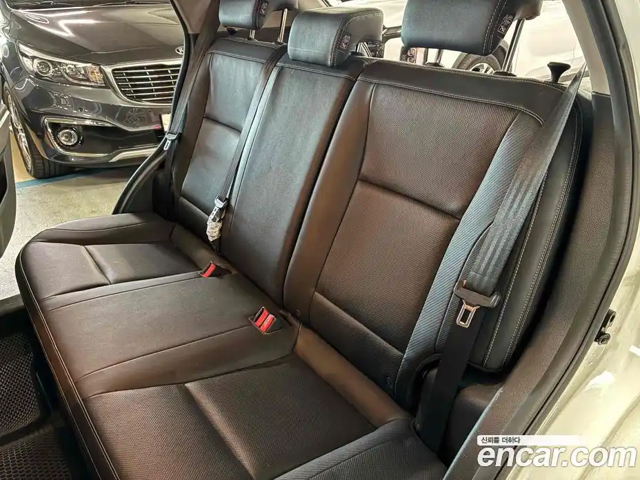 SsangYong TIBOLI 2016 1.6 Автомат в Москве № 28442, фото 10