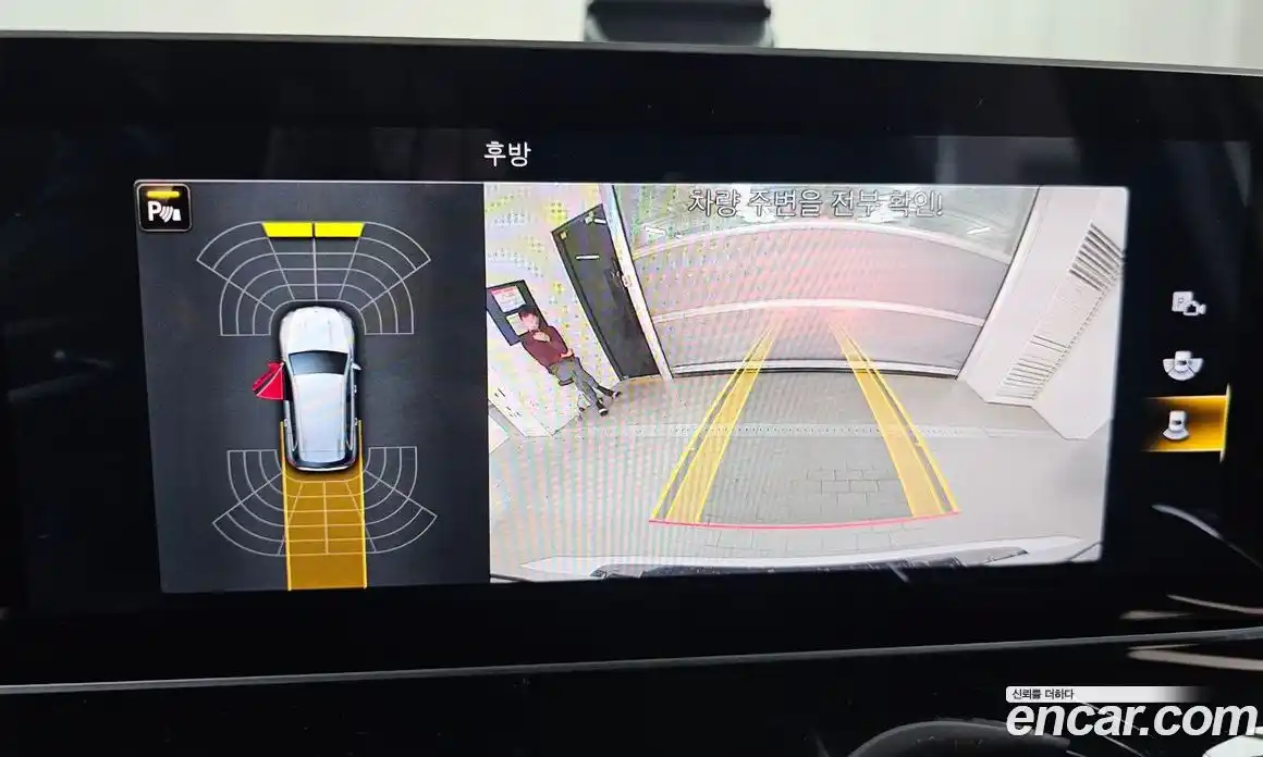 Mercedes-Benz GLB-Class 2020 2.0 Автомат в Москве № 292126, фото 12