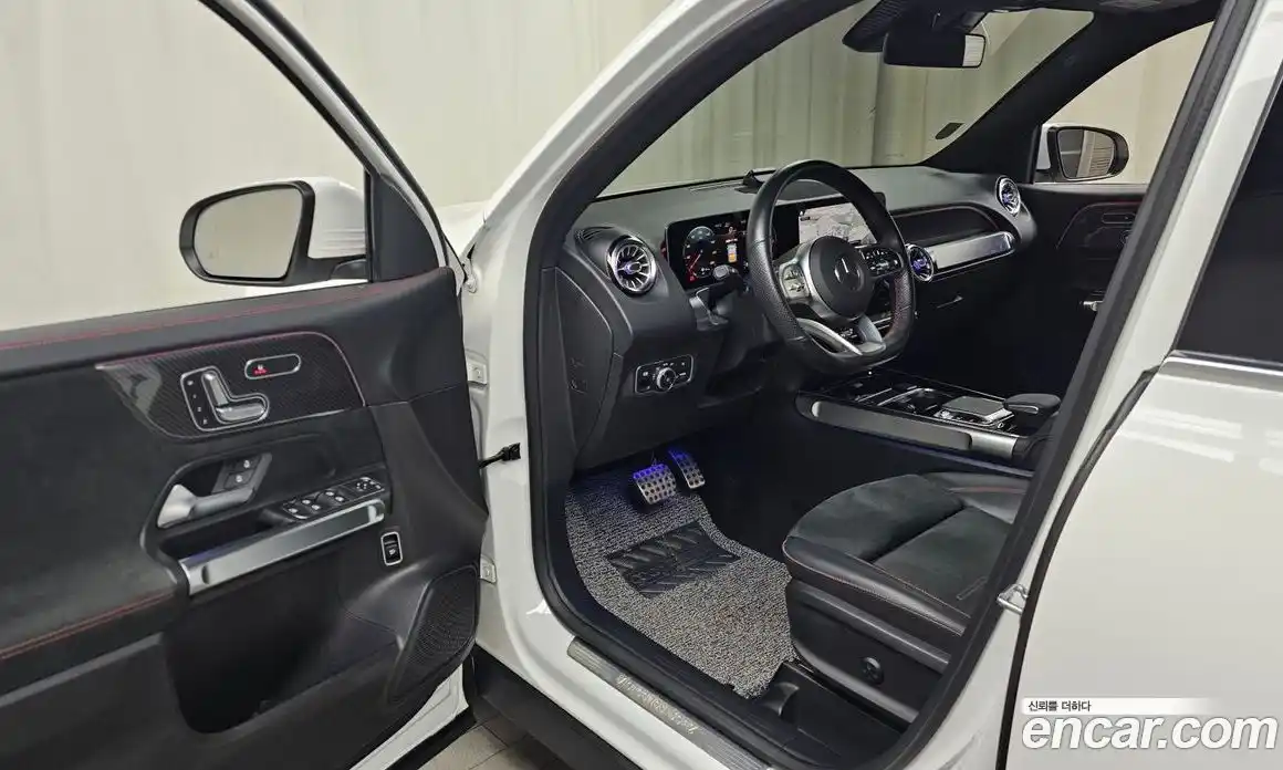 Mercedes-Benz GLB-Class 2020 2.0 Автомат в Москве № 292126, фото 10