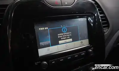 Renault QM3 2014 1.5 Автомат в Москве № 301226, миниатюра 12