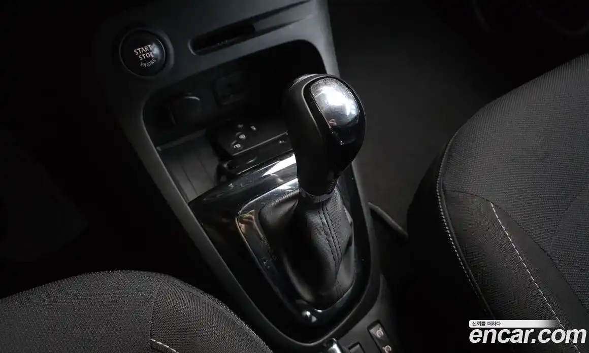 Renault QM3 2014 1.5 Автомат в Москве № 301226, фото 16