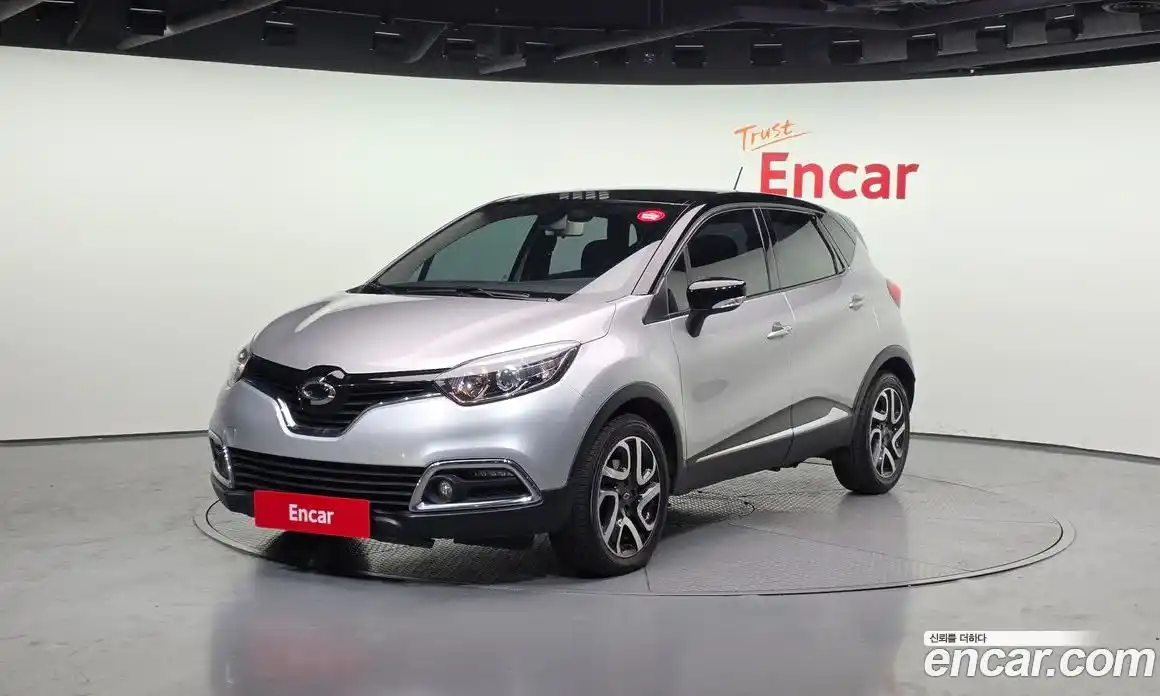 Renault QM3 2014 1.5 Автомат в Москве № 301226, фото 18