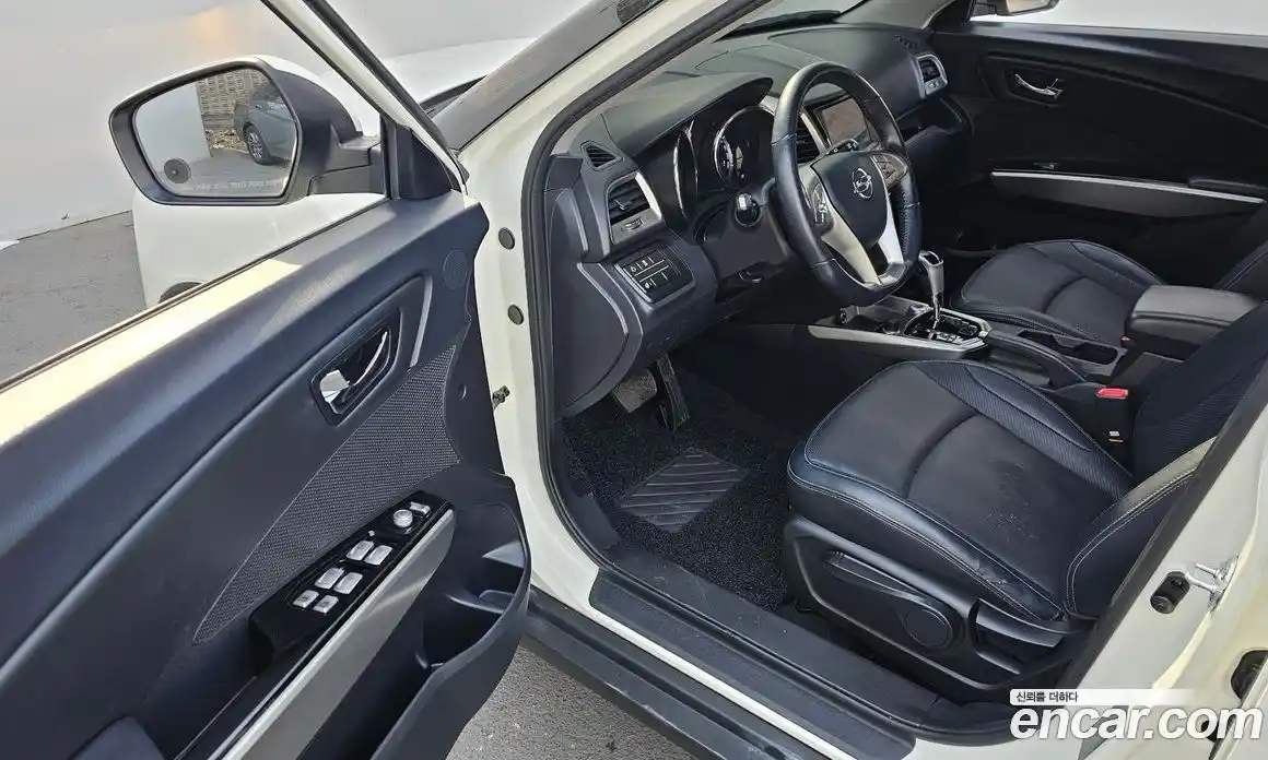 SsangYong TIBOLI 2016 1.6 Автомат в Москве № 30436, фото 10