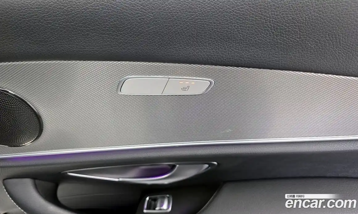 Mercedes-Benz E-Class 2017 2.0 Автомат в Москве № 309899, фото 11