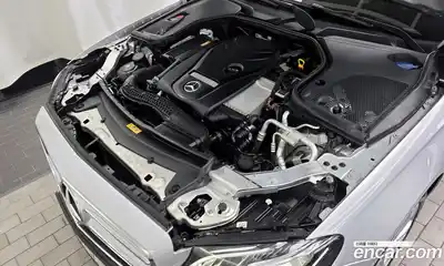 Mercedes-Benz E-Class 2017 2.0 Автомат в Москве № 309899, миниатюра 4