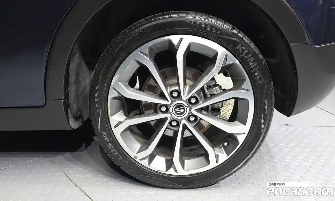 SsangYong TIBOLI 2018 1.6 Автомат в Москве № 31132, фото 4