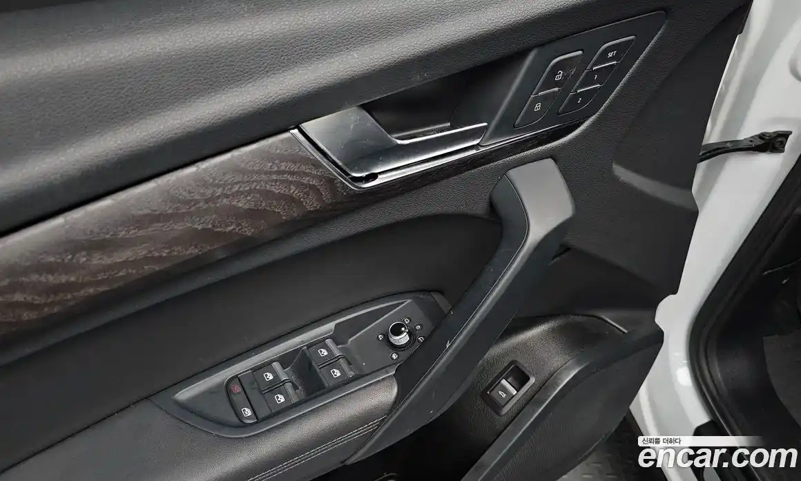 Audi Q5 2023 2.0 Автомат в Москве № 311796, фото 3