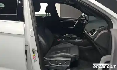 Audi Q5 2023 2.0 Автомат в Москве № 311796, миниатюра 7