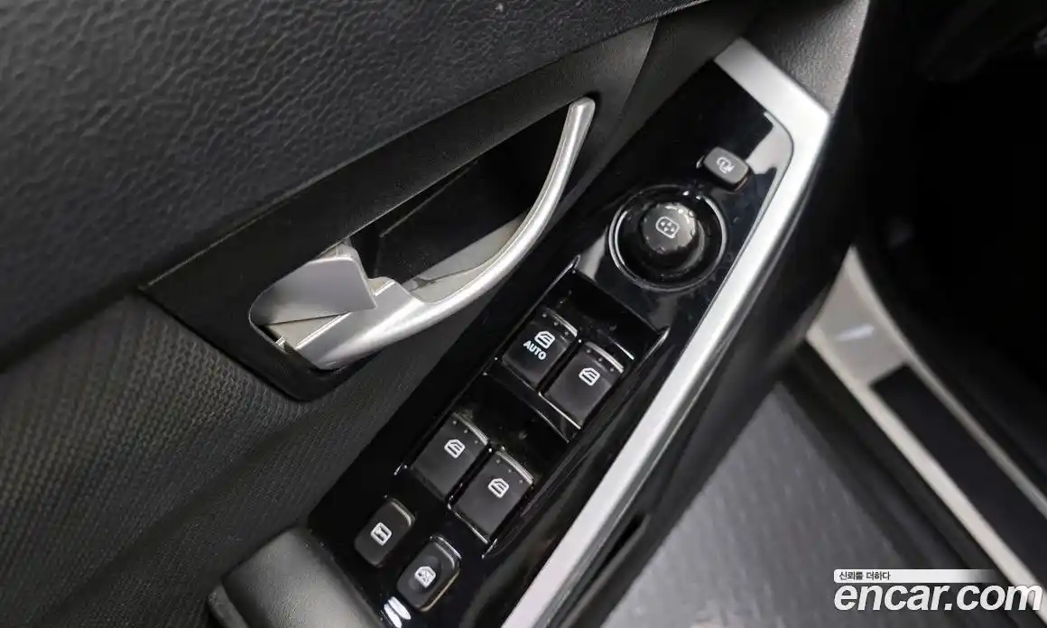 SsangYong Korando 2018 2.2 Автомат в Москве № 33394, фото 6