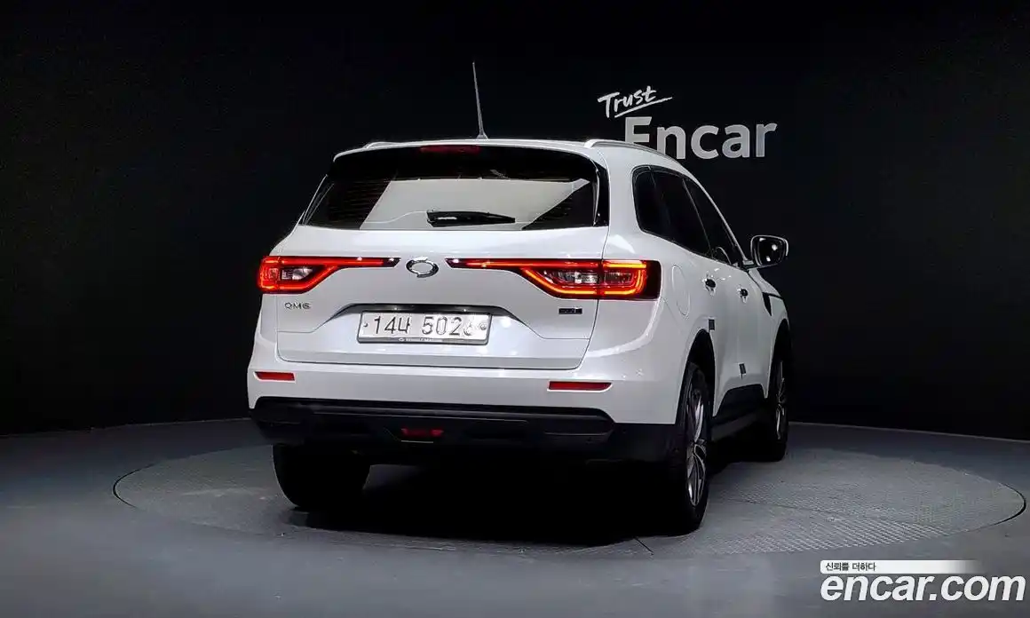 Renault QM6 2017 2.0 Автомат в Москве № 334014, фото 3