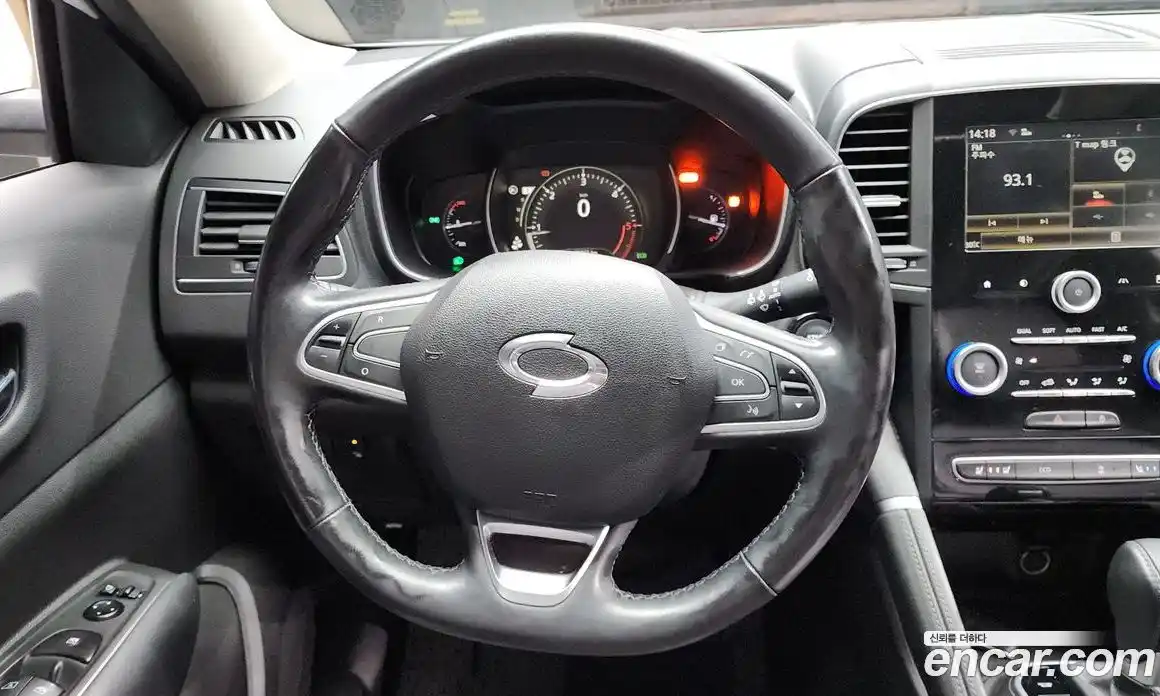 Renault QM6 2017 2.0 Автомат в Москве № 334014, фото 9