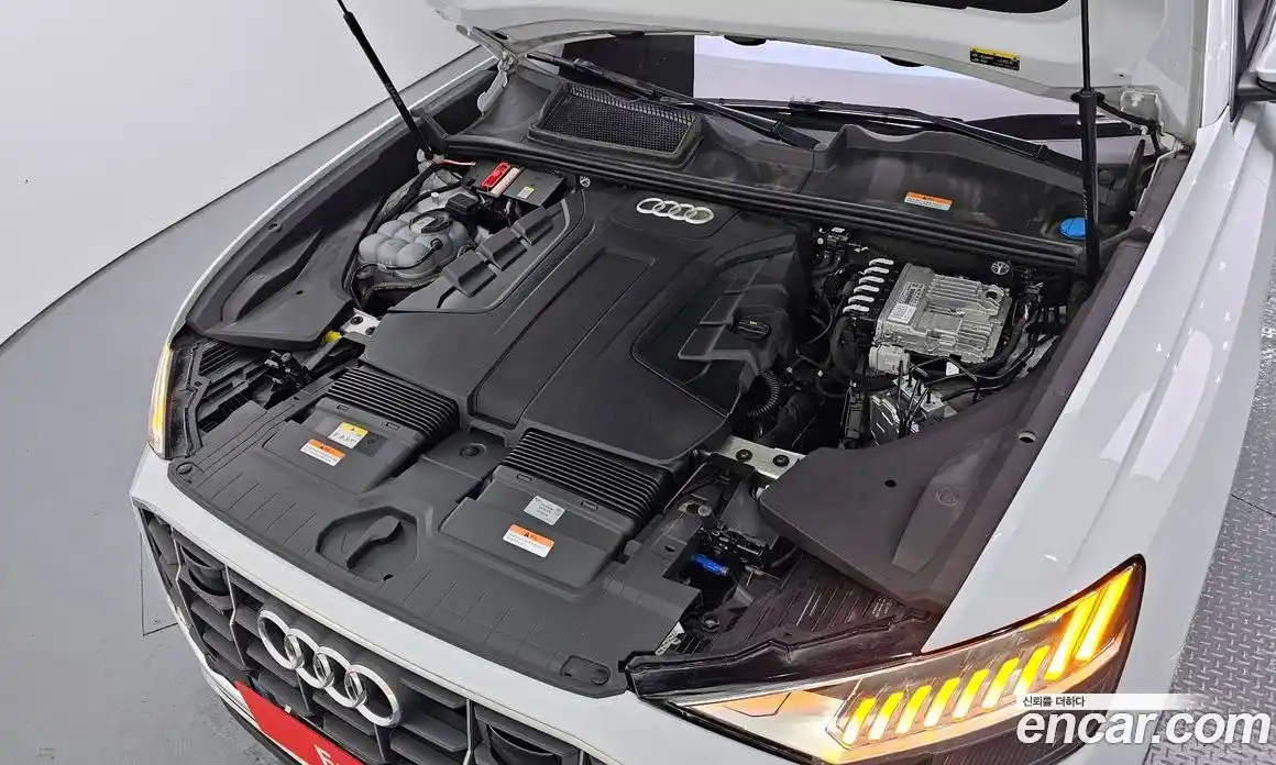 Audi Q8 2023 3.0 Автомат в Москве № 343513, фото 13