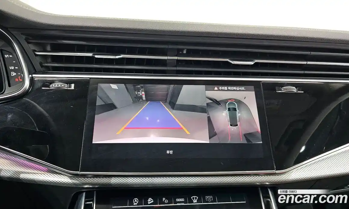 Audi Q8 2023 3.0 Автомат в Москве № 343513, фото 16