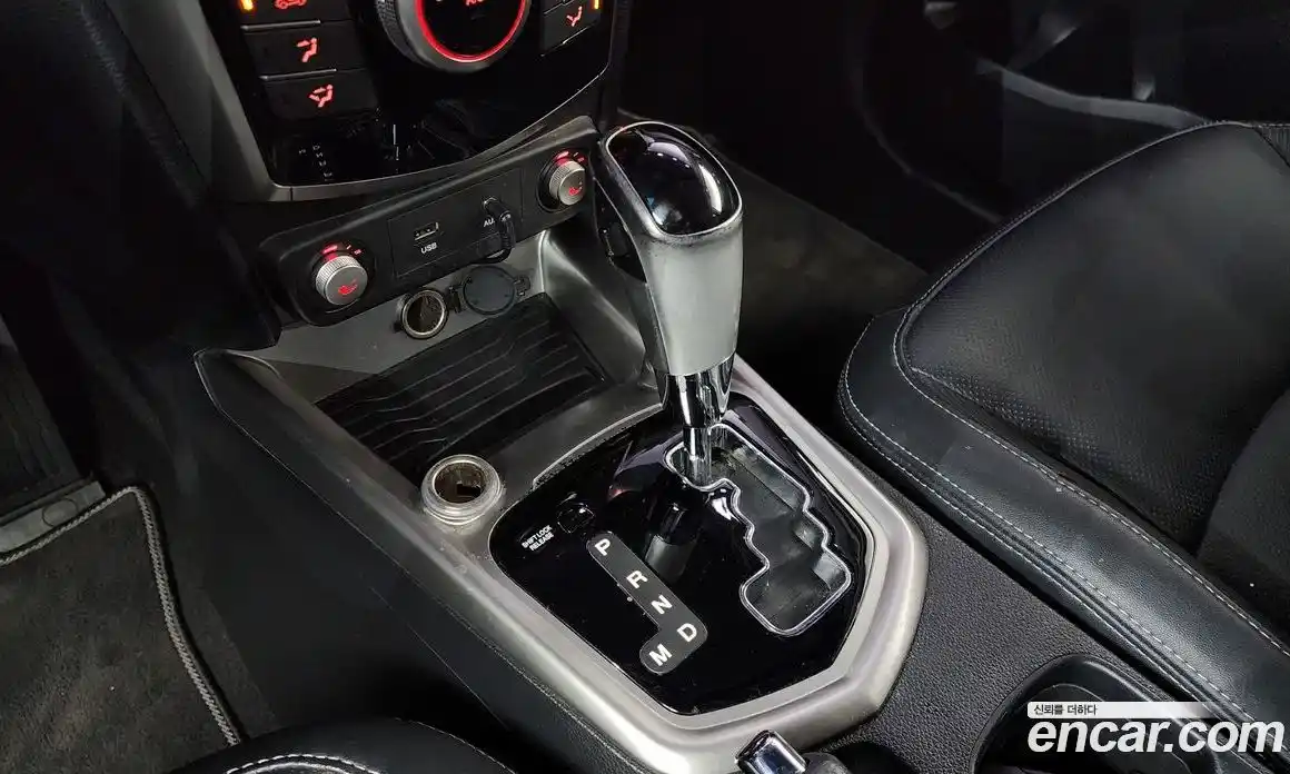 SsangYong TIBOLI 2016 1.6 Автомат в Москве № 35042, фото 3