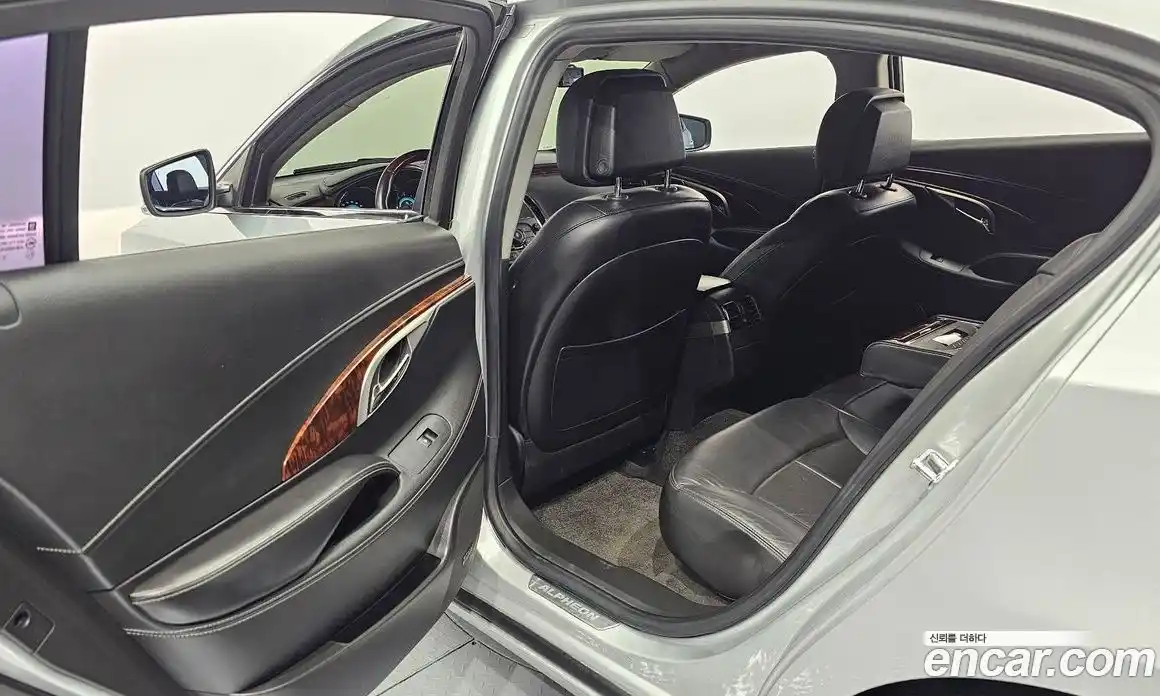 Chevrolet Alpheon 2013 3.0 Автомат в Москве № 37026, фото 19