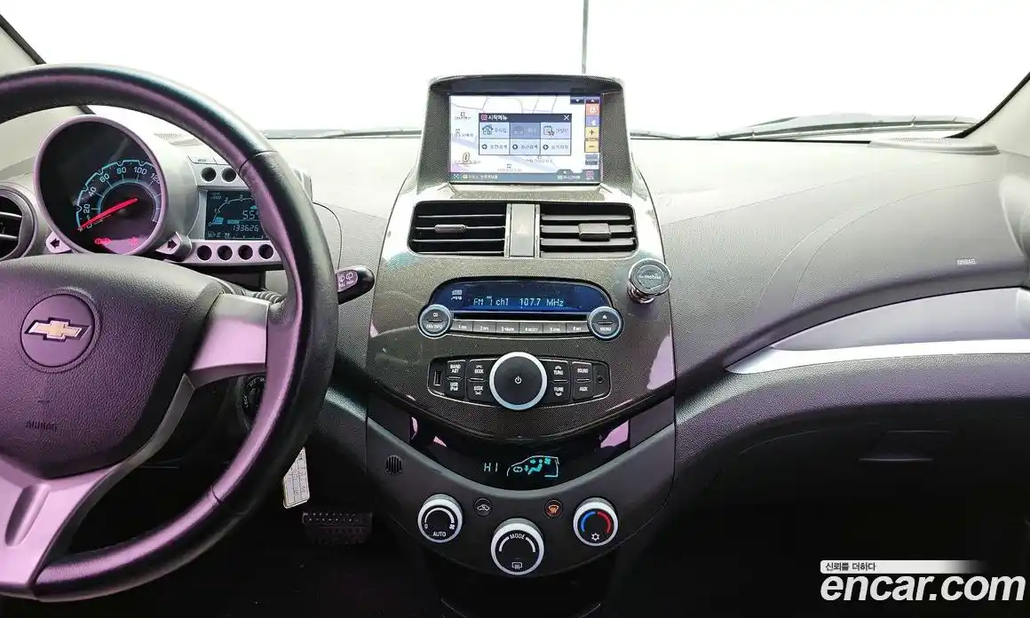 Chevrolet Spark 2012 1.0 Автомат в Москве № 37220, фото 16