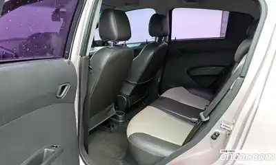 Chevrolet Spark 2012 1.0 Автомат в Москве № 37220, миниатюра 10