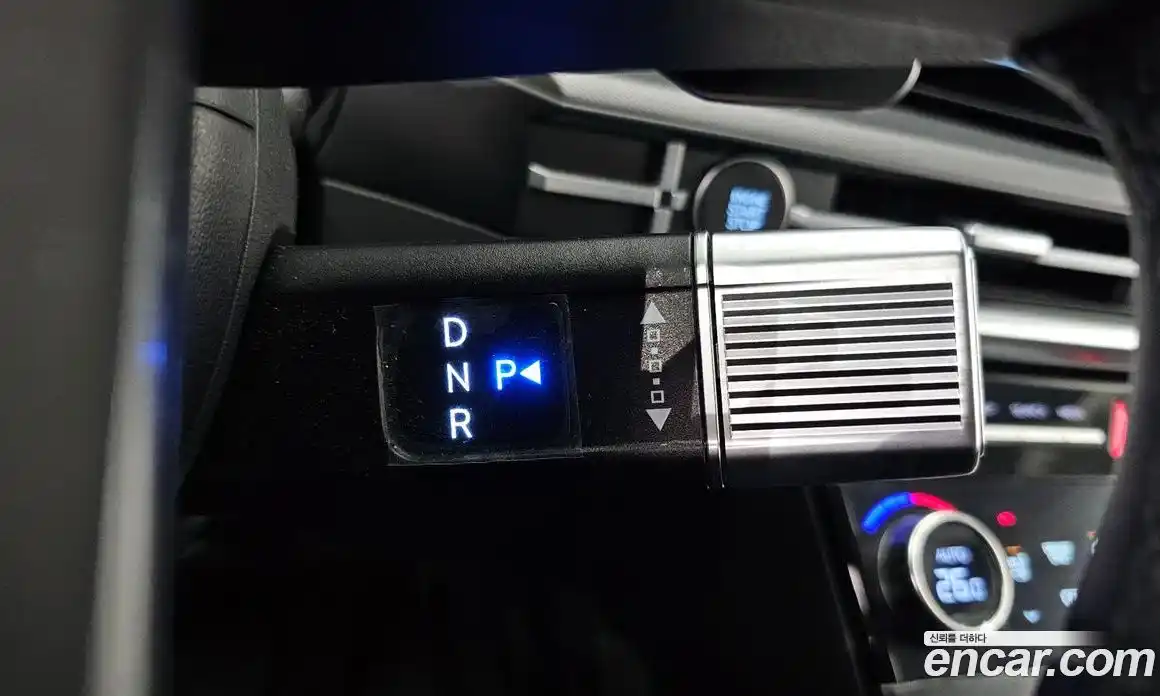 Hyundai Santa Fe 2024 1.6 Автомат в Москве № 3873, фото 19