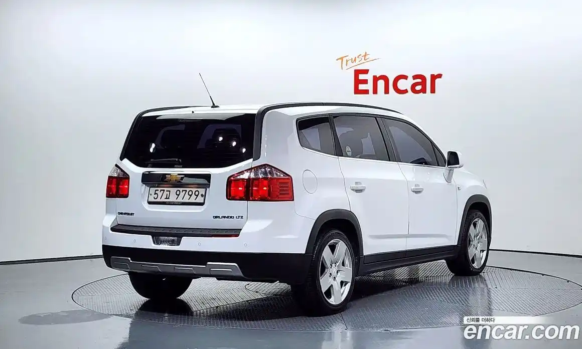 Chevrolet Orlando 2013 2.0 Автомат в Москве № 40521, фото 9