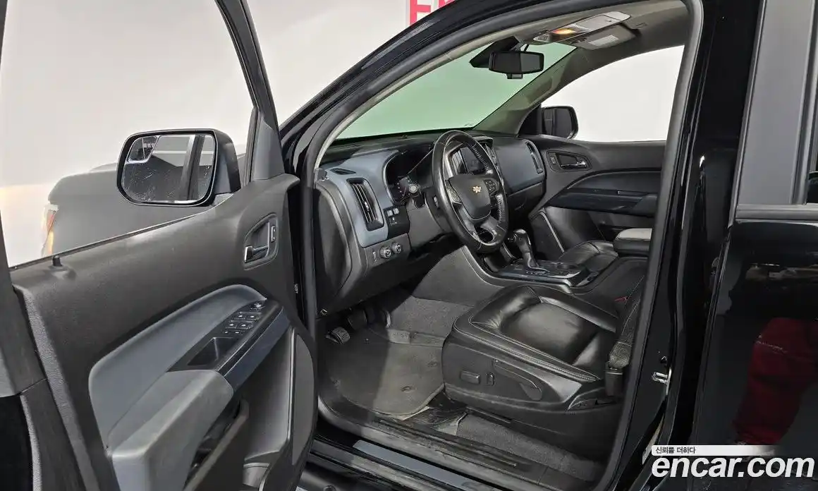 Chevrolet Colorado 2021 3.6 Автомат в Москве № 40752, фото 14