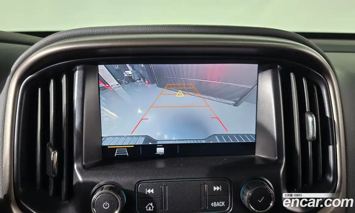 Chevrolet Colorado 2021 3.6 Автомат в Москве № 40752, фото 18