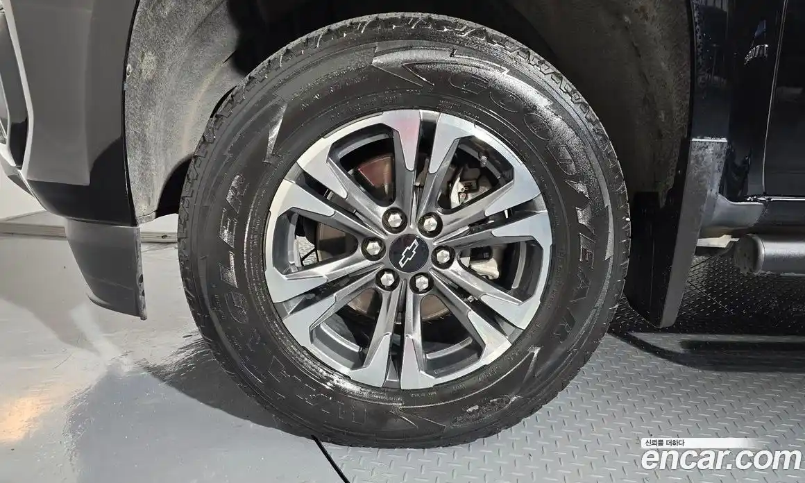 Chevrolet Colorado 2021 3.6 Автомат в Москве № 40752, фото 9