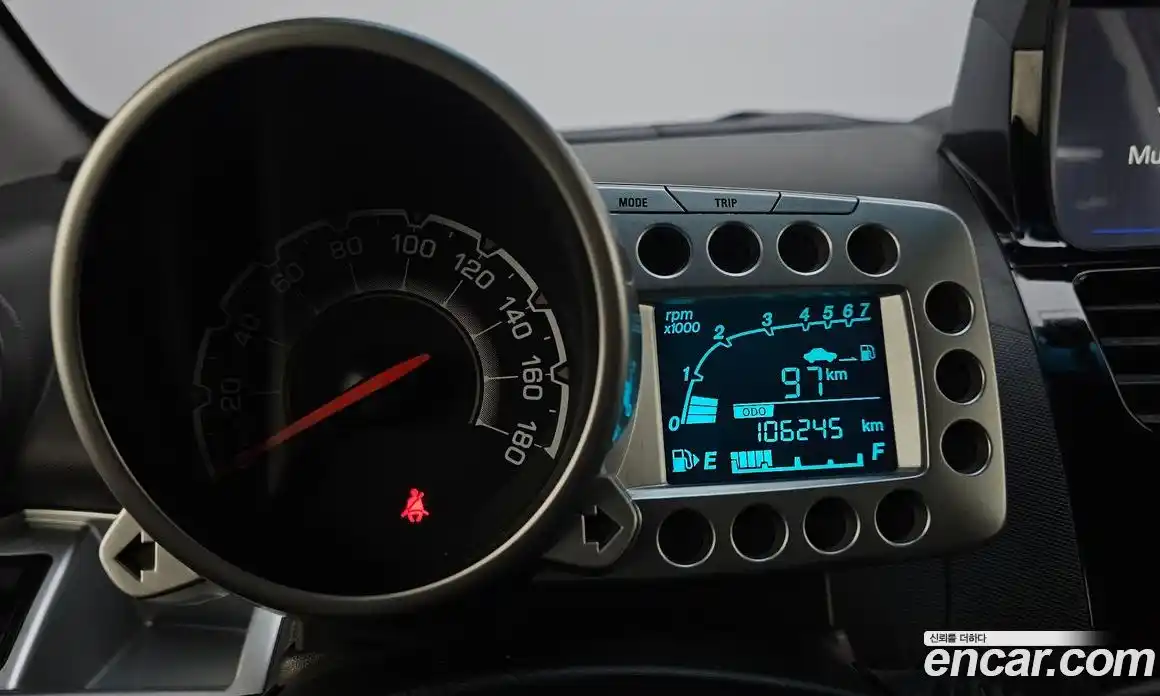 Chevrolet Spark 2013 1.0 Автомат в Москве № 42175, фото 13