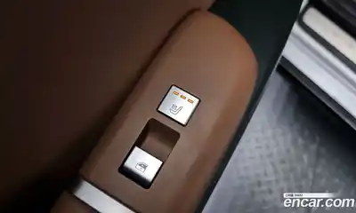 Hyundai Grandeur 2024 1.6 Автомат в Москве № 49168, миниатюра 2