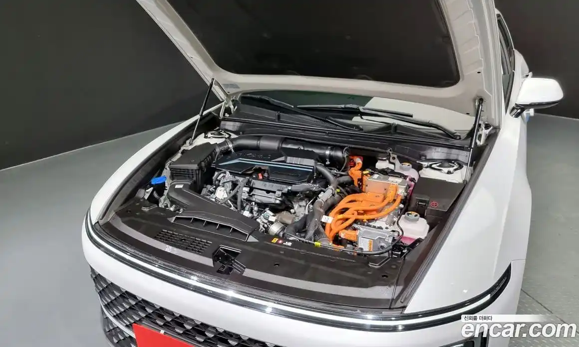 Hyundai Grandeur 2024 1.6 Автомат в Москве № 49168, фото 7