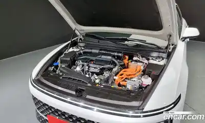 Hyundai Grandeur 2024 1.6 Автомат в Москве № 49168, миниатюра 7