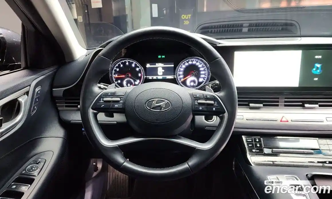 Hyundai Grandeur 2021 2.5 Автомат в Москве № 50138, фото 13