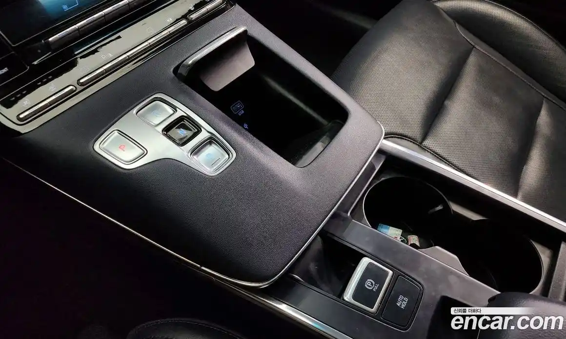 Hyundai Grandeur 2021 2.5 Автомат в Москве № 50138, фото 8