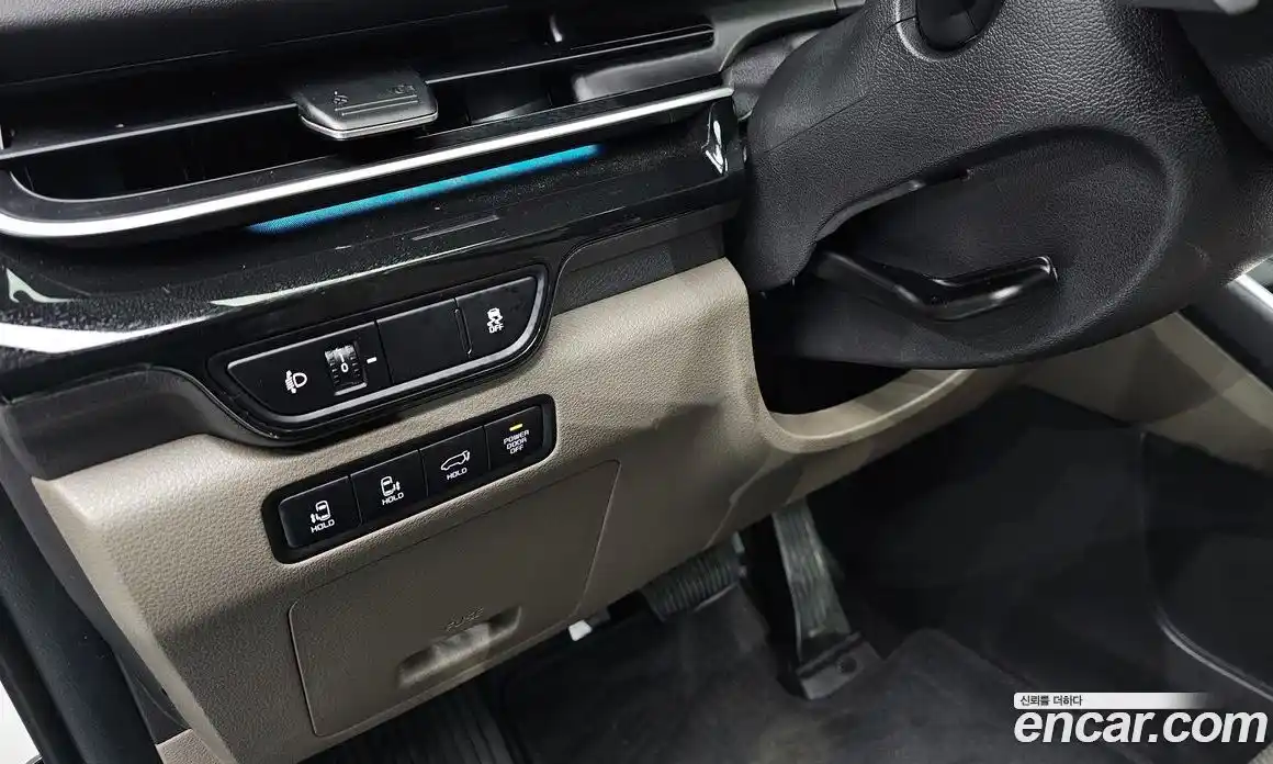 Kia Canival 2025 2.2 Автомат в Москве № 54362, фото 13