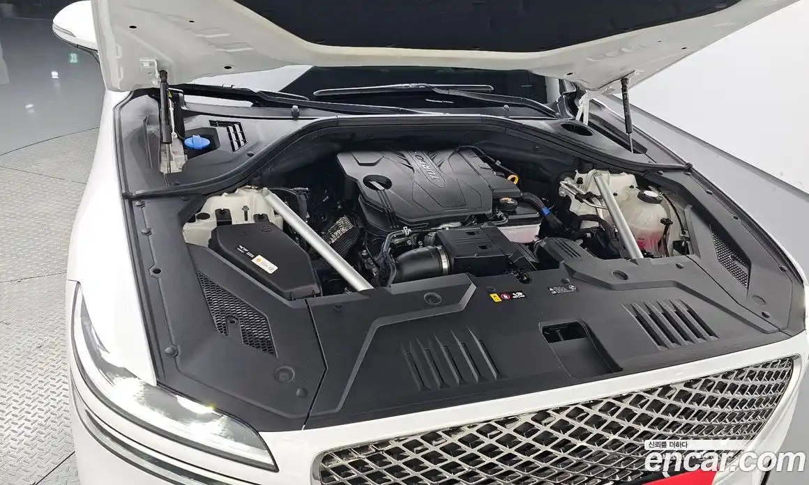 Genesis GV70 2023 2.5 Автомат в Москве № 57165, фото 14