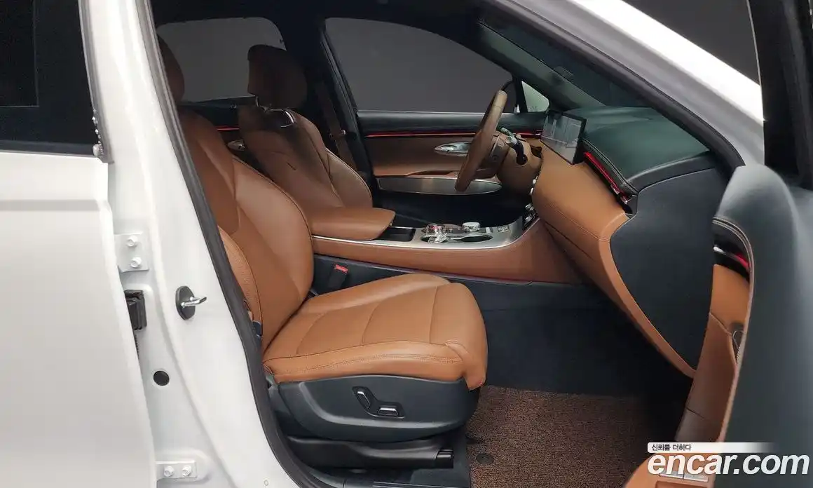 Genesis GV70 2025 2.5 Автомат в Москве № 57435, фото 15