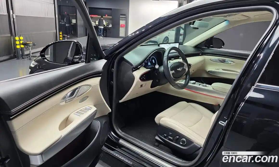 Genesis GV70 2021 2.5 Автомат в Москве № 57520, фото 17