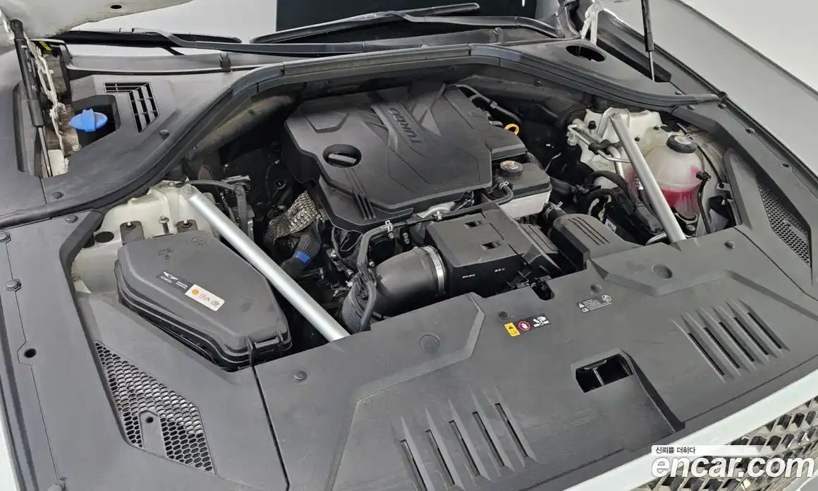 Genesis GV70 2023 2.5 Автомат в Москве № 57885, фото 12