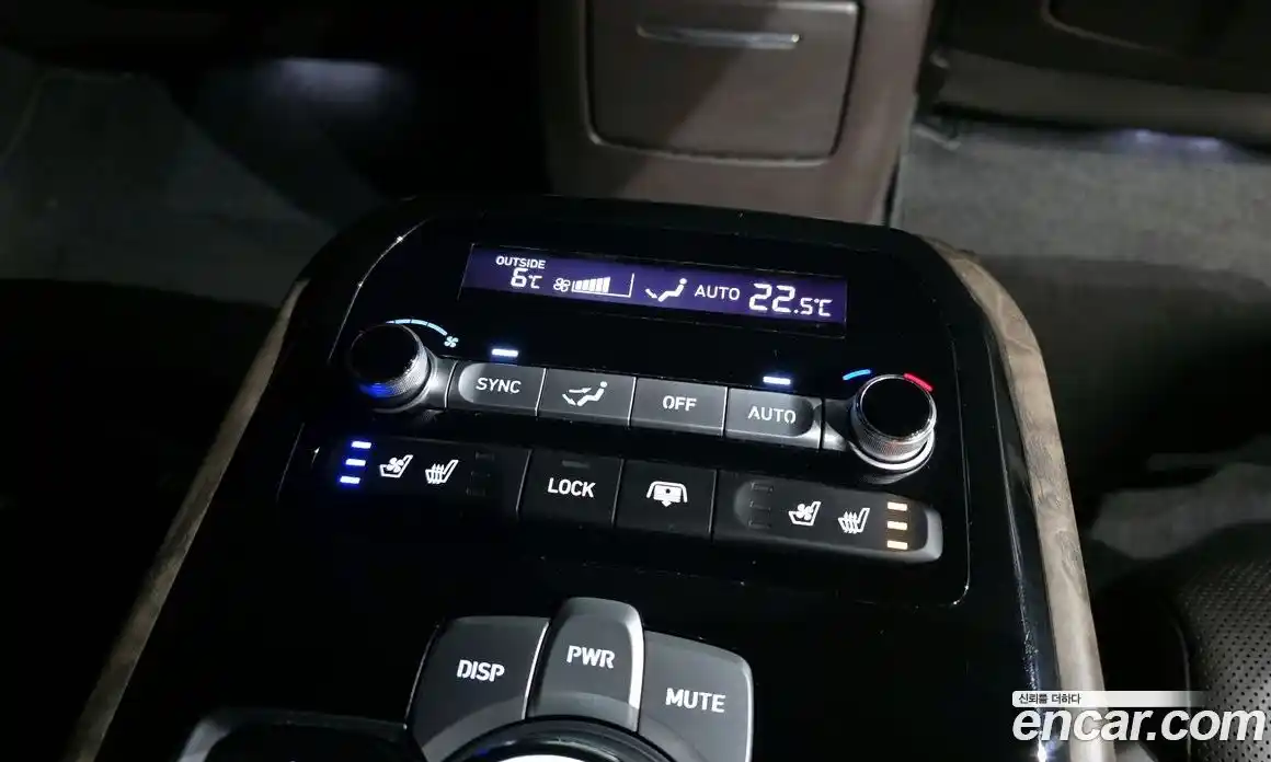 Genesis G90 2021 3.8 Автомат в Москве № 58238, фото 20