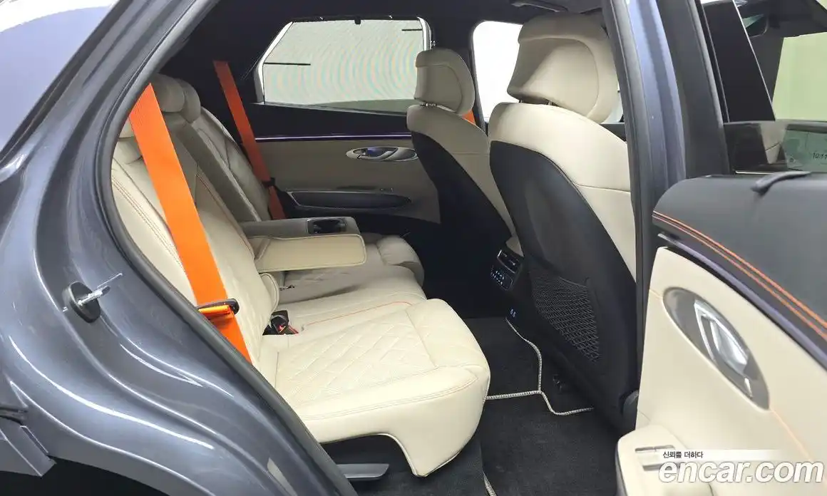 Genesis GV70 2025 2.5 Автомат в Москве № 58908, фото 17