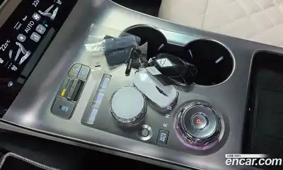 Genesis GV70 2025 2.5 Автомат в Москве № 58908, миниатюра 3